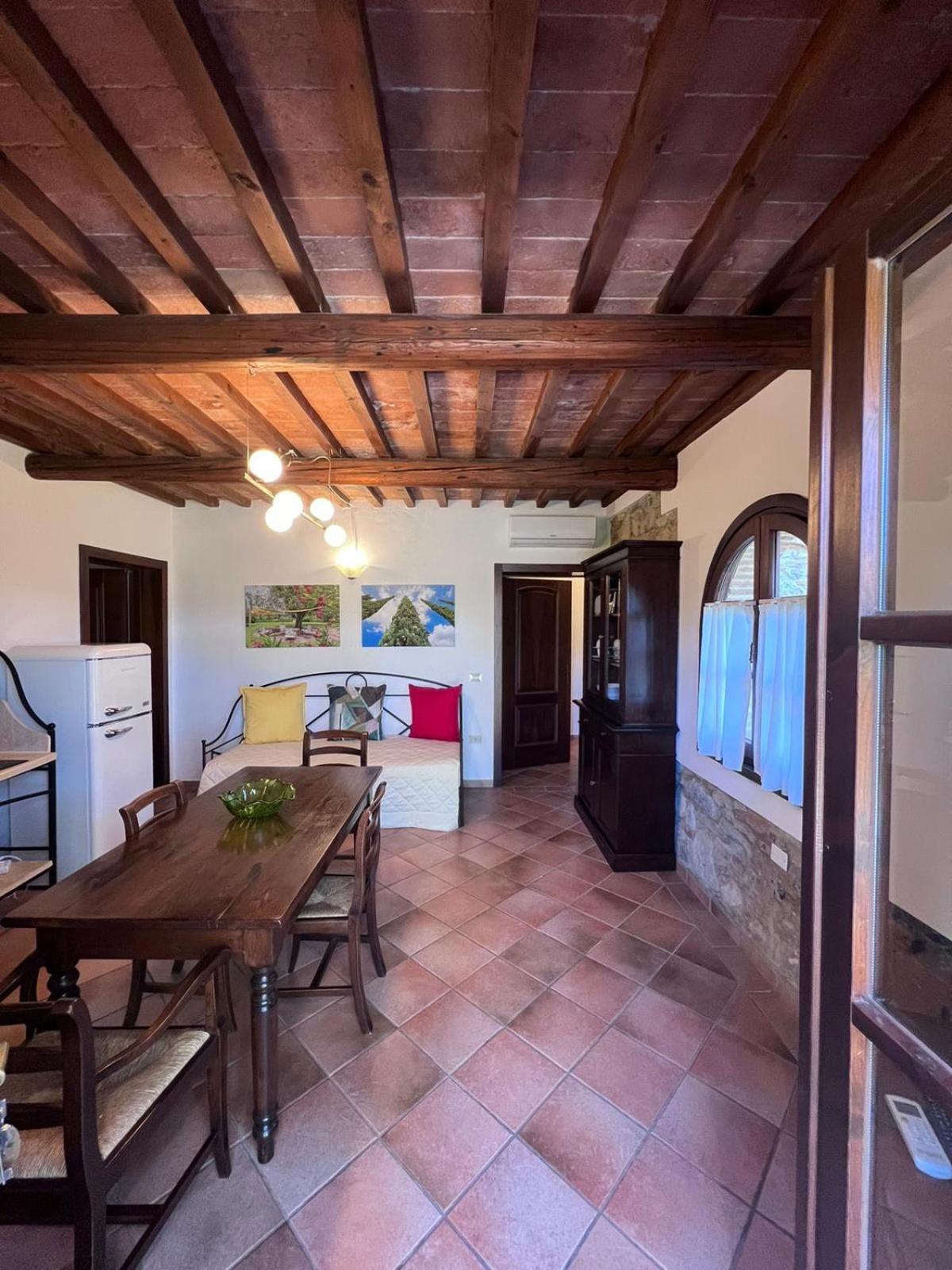 Relais La Pieve Vecchia Hotel Riparbella Ngoại thất bức ảnh