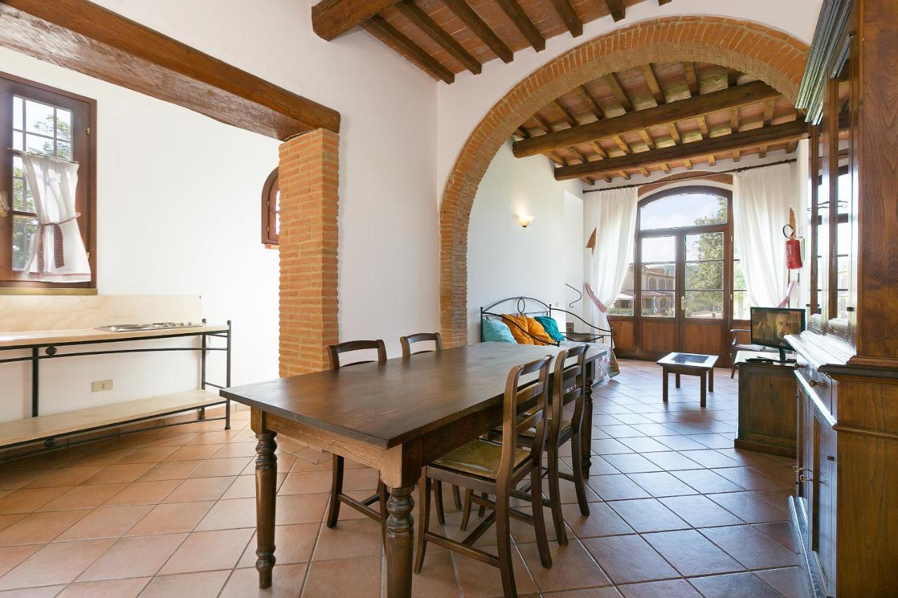 Relais La Pieve Vecchia Hotel Riparbella Ngoại thất bức ảnh
